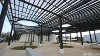 Progres penataan Kalijodo terlihat sangat pesat. Pembangunannya dibagi menjadi dua yaitu sisi utara dibuat RTH dan sisi barat dibuat RPTRA.