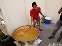 Pameran Kuliner dan Budaya Betawi Ramaikan Pidato Politik Agus-Sylvi
