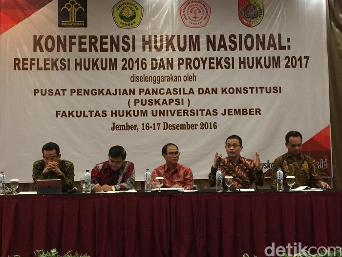 Egosektoral Masih Hantui Reformasi Hukum 2017