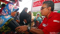 Aksi ini untuk membantu meringankan beban para pengungsi yang kini berjumlah puluhan ribu jiwa.