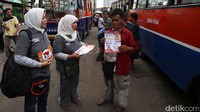 Sosialisasi dilakukan di Terminal Senen, Jakarta, Minggu (18/12).