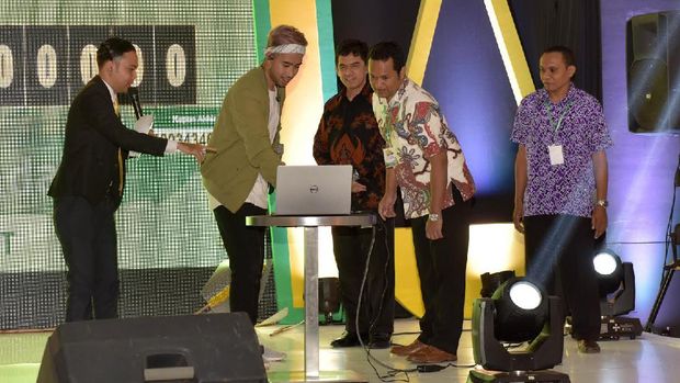 Pegadaian Bagikan Undian dari Emas, Mobil, Hingga Umroh