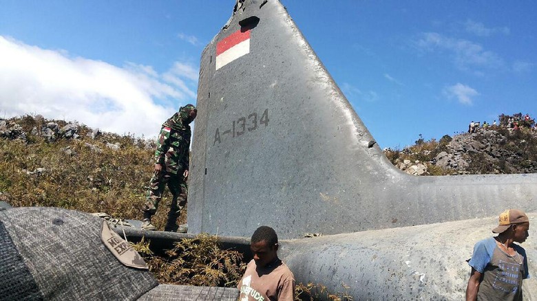 13 Korban Pesawat Hercules Jatuh di Wamena Akan Diterbangkan ke Malang 13 Korban Pesawat Hercules Jatuh di Wamena Akan Diterbangkan ke Malang