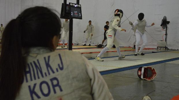 Timnas Anggar Indonesia Latih Tanding dengan Timnas Anggar Korea