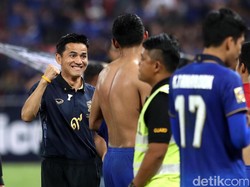 Thailand pun berhak mengangkat Trofi Piala AFF Suzuki Cup 2016 dan menjadi jawara Asia Tenggara.