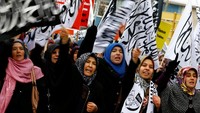 Aksi unjuk rasa juga terjadi di Turki pada 16 Desember lalu. REUTERS/Umit Bektas.