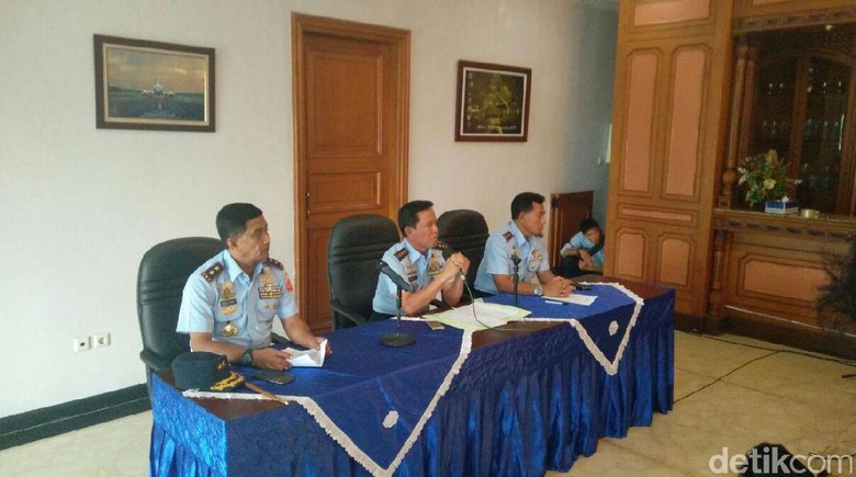 TNI AU Kirim Tim Investigasi ke Lokasi Pesawat Hercules Jatuh di Wamena TNI AU Kirim Tim Investigasi ke Lokasi Pesawat Hercules Jatuh di Wamena