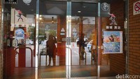 Museum yang berdiri tahun 1992 ini memang keren. Pada tahun 1994, objek wisata seni ini tercatat dalam Guinness World Records sebagai museum seni lukisan bayangan pertama di dunia (Kurnia/detikTravel)