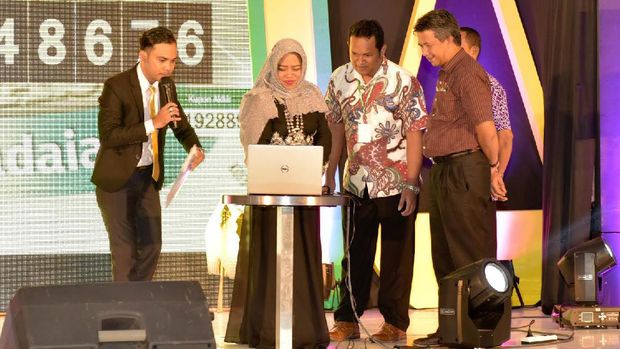 Pegadaian Bagikan Undian dari Emas, Mobil, Hingga Umroh