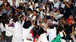 Hadiri Peringatan Hari Ibu, Ahok-Djarot Disambut Pendukung