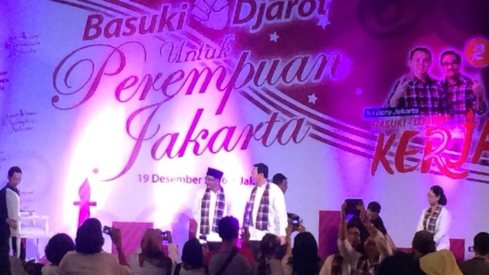 Ditemani Istri, Ahok-Djarot Hadiri Perayaan Hari Ibu yang Diadakan Relawan
