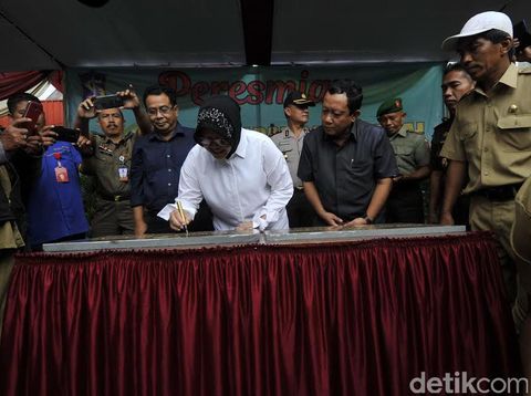Wali Kota Risma resmikan lapangan futsal
