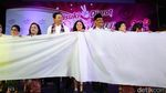 Saat Ahok Sungkem ke Sang Ibu