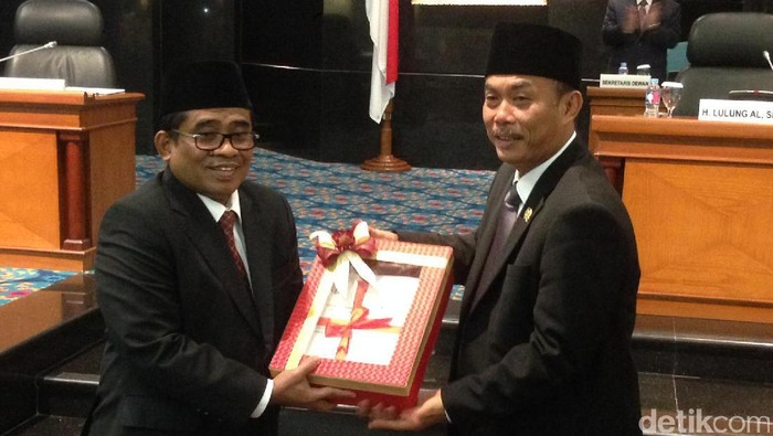 APBD Rp 70,1 Triliun Disahkan, Anggaran DPRD DKI Ikut Naik