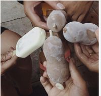 Sluurp! Es Krim Cokelat dari Korea Ini Bentuknya Mirip Kondom