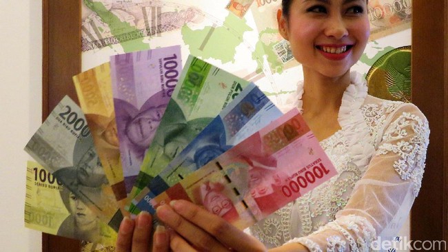 Catat! Daftar Lengkap Lokasi Penukaran Uang Lebaran