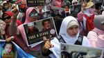 Aksi Solidaritas Sejumlah Massa Untuk Aleppo