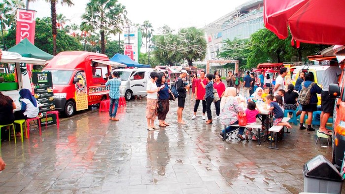 Festival Mobil Toko Daihatsu Gran Max