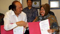 Beasiswa tersebut secara simbolis diserahkan oleh Founder Mayapada Dato Sri Tahir kepada Walikota Surabaya Tri Rismaharini.