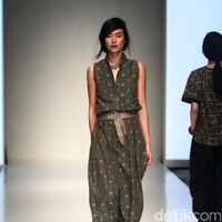 Koleksi Auguste Soesastro yang mengusung tema KROMO di IPMI Trend Show 2017. Senayan City. Jakarta. [Foto: Mohammad Abduh/Wolipop]