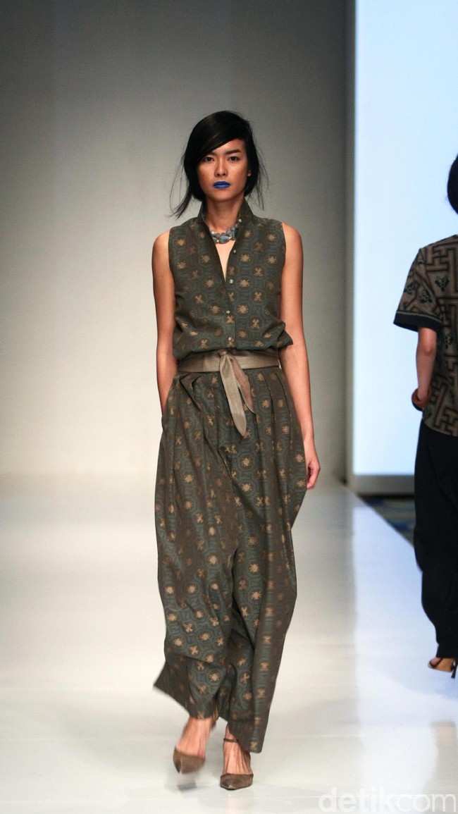 Koleksi Auguste Soesastro yang mengusung tema KROMO di IPMI Trend Show 2017. Senayan City. Jakarta. [Foto: Mohammad Abduh/Wolipop]