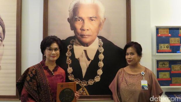 Harunya Anak Herman Johannes Saat Sosok Sang Ayah Terpampang di Uang Rupiah
