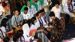 Hadiri Peringatan Hari Ibu, Ahok-Djarot Disambut Pendukung