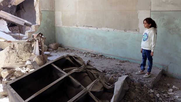 Bana di tengah puing kota Aleppo pada 10 Oktober lalu