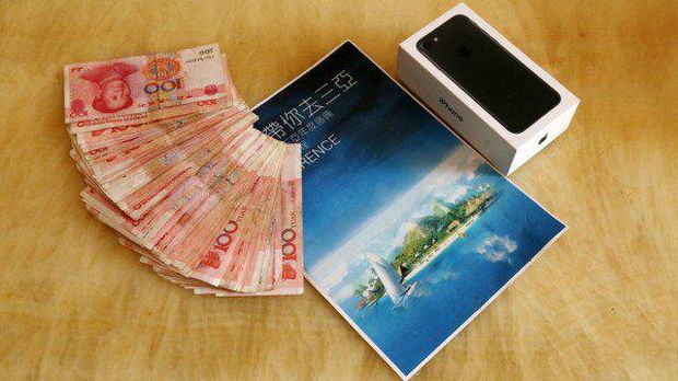 Viral, Nenek Ini Beri iPhone7 & Trip Gratis untuk Wanita yang Mau Jadi Cucunya