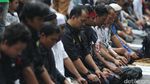 Massa Aksi Damai Aleppo Salat Zuhur dan Doa Bersama