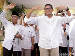 Sandiaga Janji Tetap Bangun Old Trafford Jika Kalah Pilgub DKI