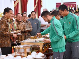 Mumpung Duduk Satu Meja, Andik dkk. Curhat kepada Presiden Jokowi