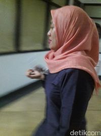 Kembali ke Mapolres Jaktim, Dora Natalia: No Comment Ya