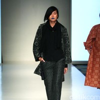 Koleksi Auguste Soesastro yang mengusung tema KROMO di IPMI Trend Show 2017. Senayan City. Jakarta. [Foto: Mohammad Abduh/Wolipop]