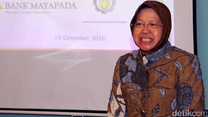 Risma Minta Pedagang Pasar Turi Tetap Berjuang