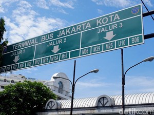Pemerintah Pastikan Tak Ada Penghentian Transportasi Jabodetabek