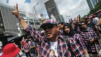 Ini penampakan para pendukung Ahok di Pengadilan Negeri Jakarta Utara, Selasa (20/12/2016).