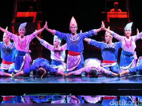 Tari Saman khas Aceh yang memukau (Fitraya/detikTravel)