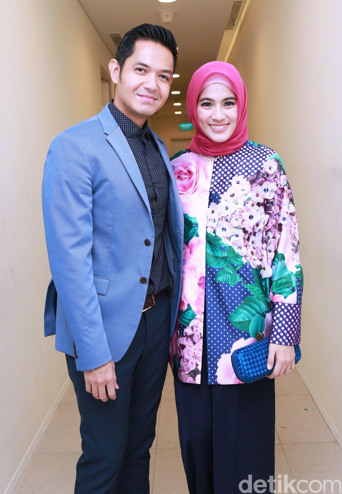 Alyssa Soebandono Hamil Anak Kedua, Dude Harlino: Dia Ngidam Kue Kampung