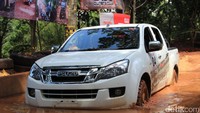 Tempat kedua diduduki oleh Isuzu D-Max. Di ASEAN D-Max terjual sebanyak 81.031 unit. Foto: M Luthfi Andika