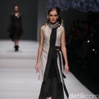 Koleksi Busana Major Minor MAHA di Jakarta Fashion Week 2017. Senayan City. Jakarta. [Foto: Mohammad Abduh/Wolipop]