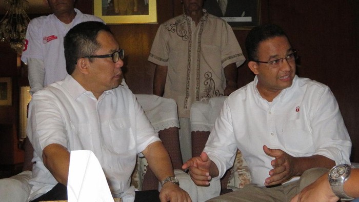 Bersama Boy Sadikin, Anies Hadiri Acara Relawan Bergerak