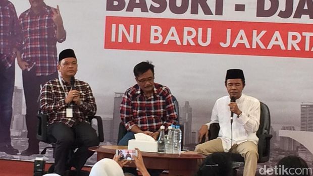 Djarot dan Pendukung Berdoa agar Ahok Tenang dan Tabah Jalani Sidang