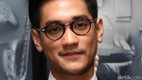 Tapi matanya terlihat sendu ya. Kenapa Afgan? Foto: Noel/detikHOT