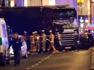 Sopir Truk yang Terjang Pasar Natal di Berlin Ditangkap, 1 Penumpang Tewas