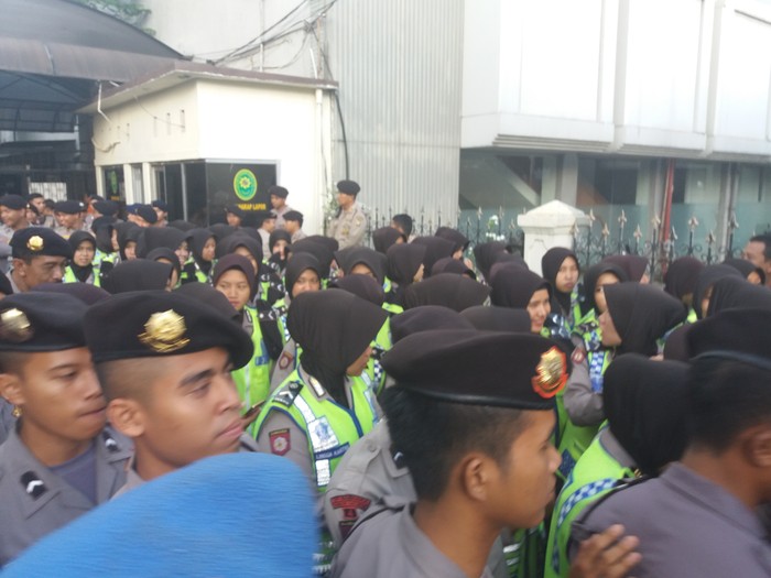 Polisi Kerahkan Hampir 3 Ribu Personel Amankan Sidang Ahok