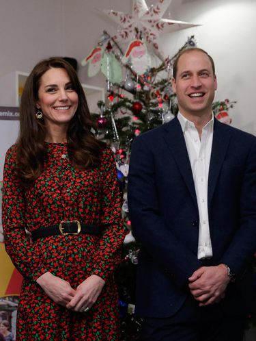 Tampil Stylish di Hari Natal ala Kate Middleton, Curi Inspirasinya!