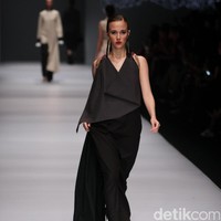 Koleksi Busana Major Minor MAHA di Jakarta Fashion Week 2017. Senayan City. Jakarta. [Foto: Mohammad Abduh/Wolipop]