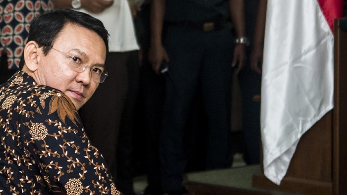 Kakak Angkat Ahok: Kami Percaya Pada Hakim