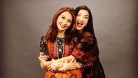 Wah, Raline Shah ternyata mirip banget sama mamanya. (Dok. Instagram/ralineshah)